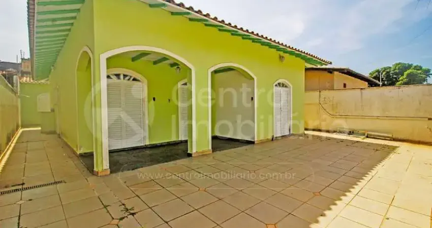 Casa à venda com 3 quartos em peruíbe, no bairro jardim imperador