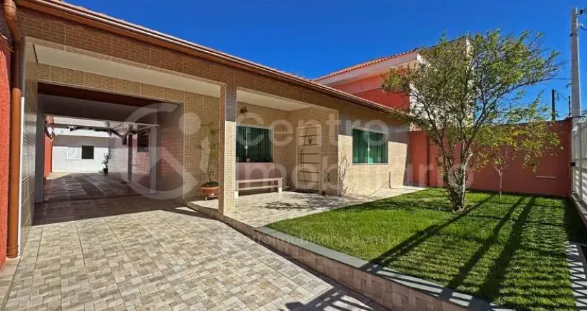 CASA à venda com 3 quartos em Peruíbe, no bairro Stella Maris