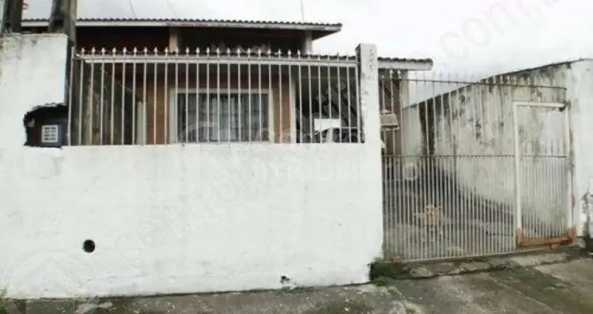 CASA à venda com 4 quartos em Peruíbe, no bairro Parque D Aville