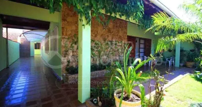 Casa à venda com 2 quartos em peruíbe, no bairro jardim ribamar
