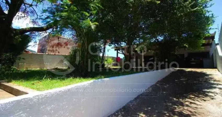 Casa com 2 quartos à venda no Centro, Peruíbe 