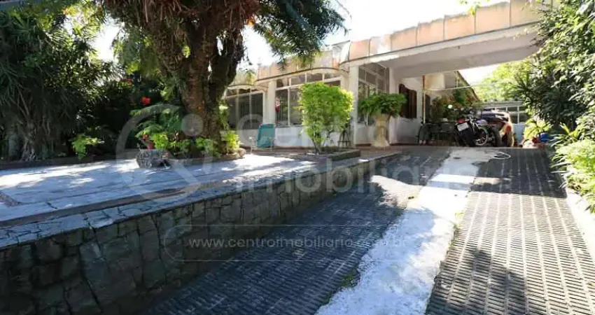 Casa com 3 quartos à venda no Centro, Peruíbe 