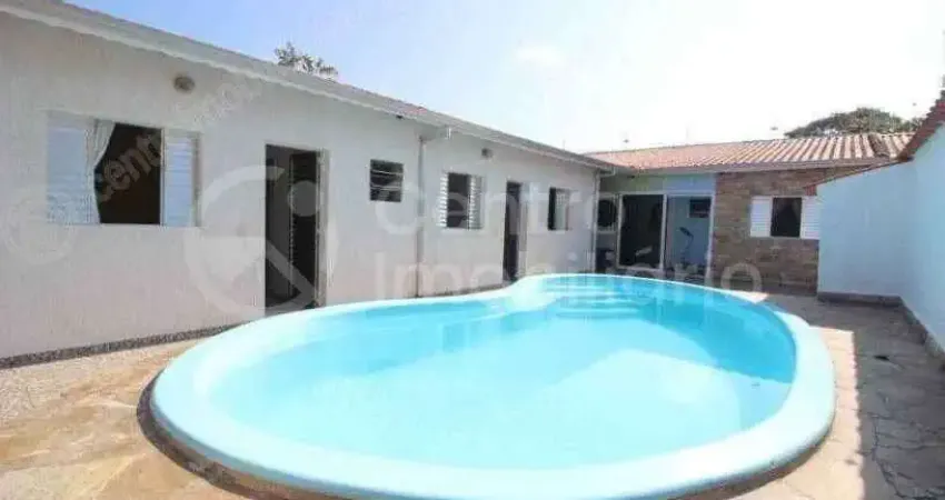Casa à venda com piscina e 6 quartos em peruíbe, no bairro jardim beira mar