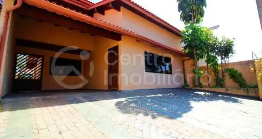 Casa à venda com 3 quartos em peruíbe, no bairro balneário casa blanca