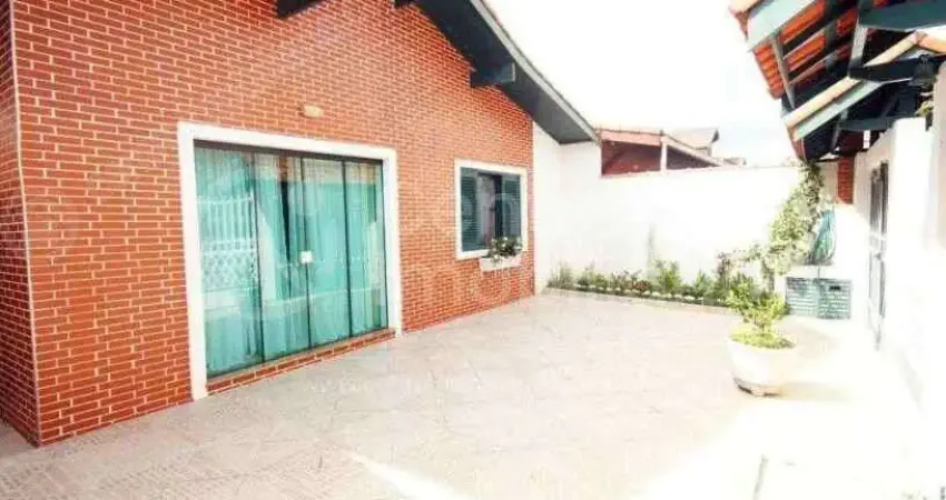 Casa à venda com 2 quartos em peruíbe, no bairro jardim três marias