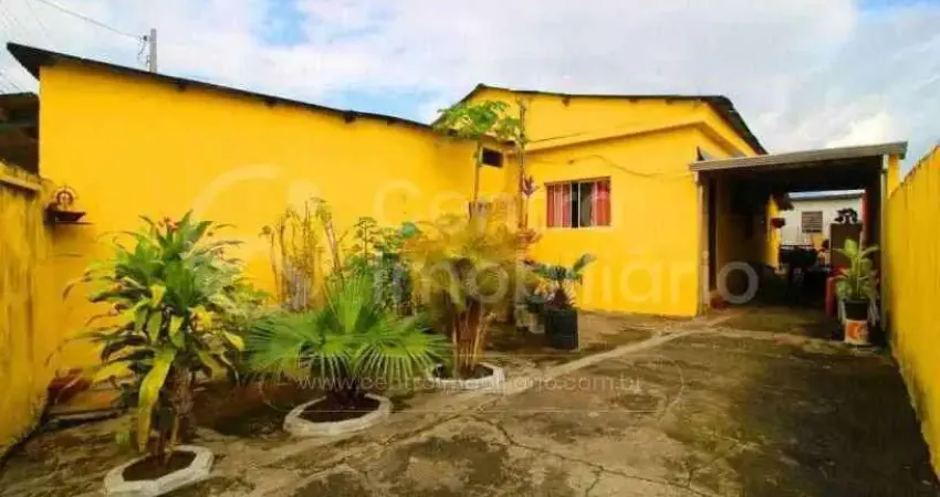 Casa à venda com 4 quartos em peruíbe, no bairro estancia dos eucaliptos