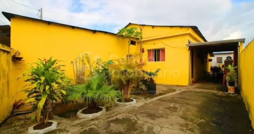 CASA à venda com 4 quartos em Peruíbe, no bairro Estancia dos Eucaliptos