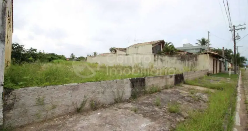 TERRENO à venda em Peruíbe, no bairro Maria H Novaes