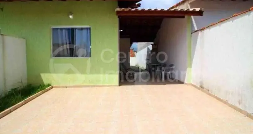 Casa à venda com 2 quartos em peruíbe, no bairro balneario sao joao batista