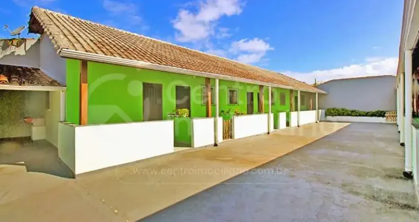 Casa à venda com 8 quartos em peruíbe, no bairro estancia sao jose