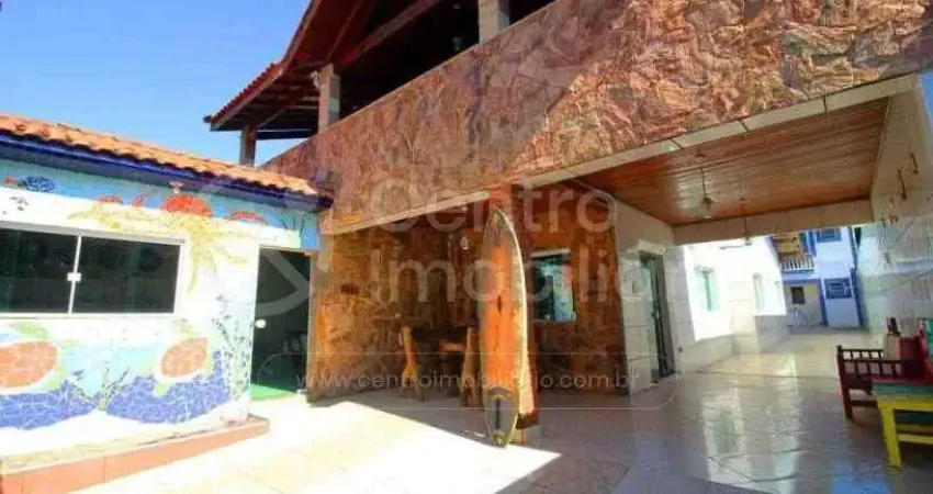 Casa com 3 quartos à venda no Centro, Peruíbe