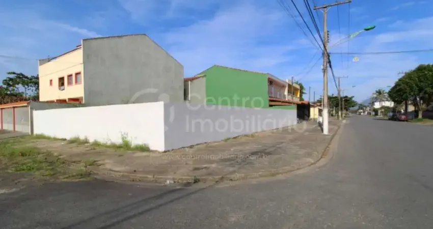 TERRENO à venda em Peruíbe, no bairro Belmira Novaes
