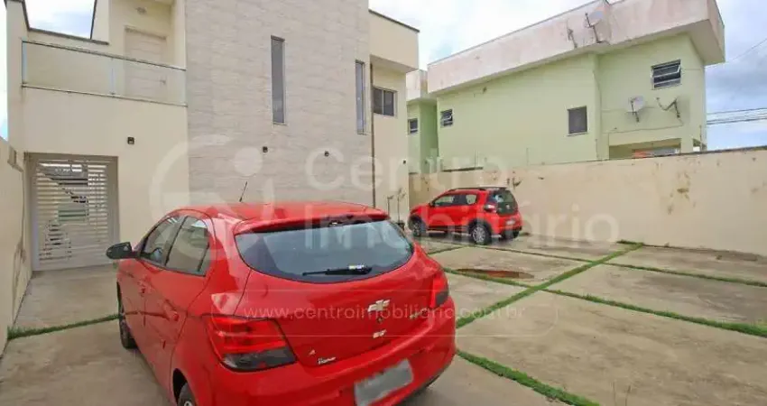 CASA à venda com 1 quartos em Peruíbe, no bairro Parque D Aville