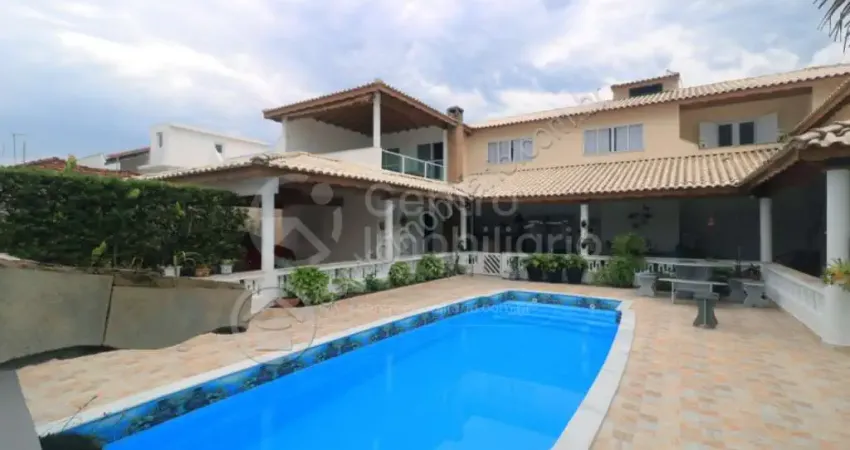 CASA à venda com piscina e 4 quartos em Peruíbe, no bairro Balneario Josedy