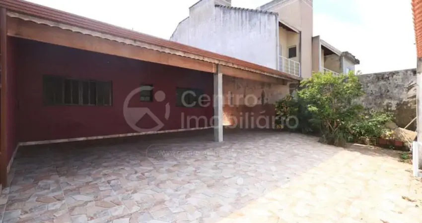 CASA à venda com 3 quartos em Peruíbe, no bairro Estancia Sao Jose