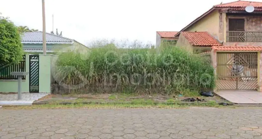 Terreno à venda no Jardim Três Marias, Peruíbe
