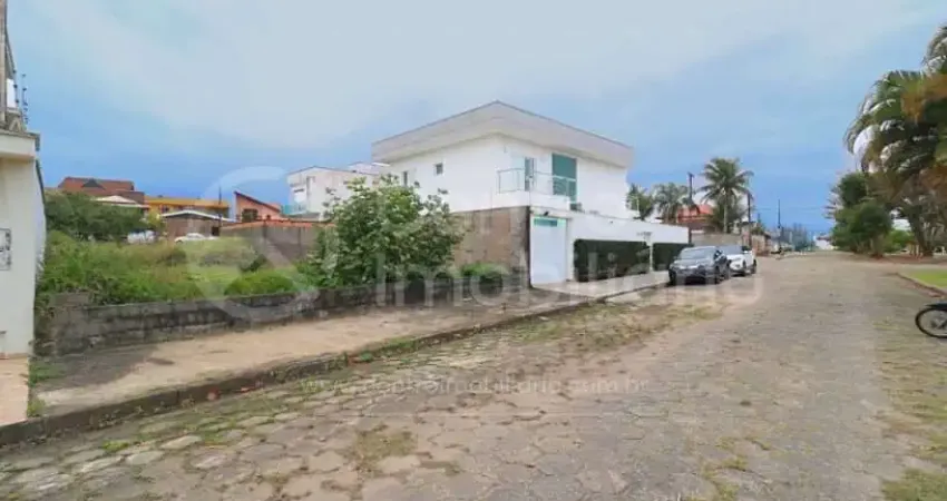 Terreno à venda na Estancia São Jose, Peruíbe