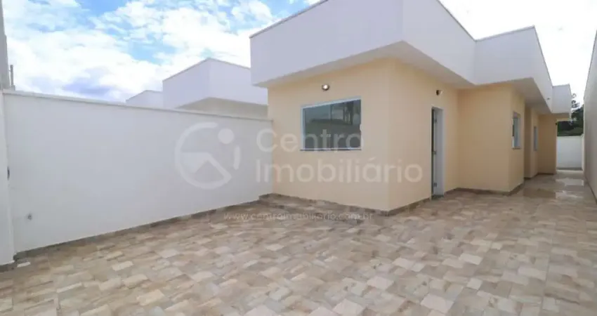 CASA à venda com 2 quartos em Peruíbe, no bairro Balneario Sao Joao Batista