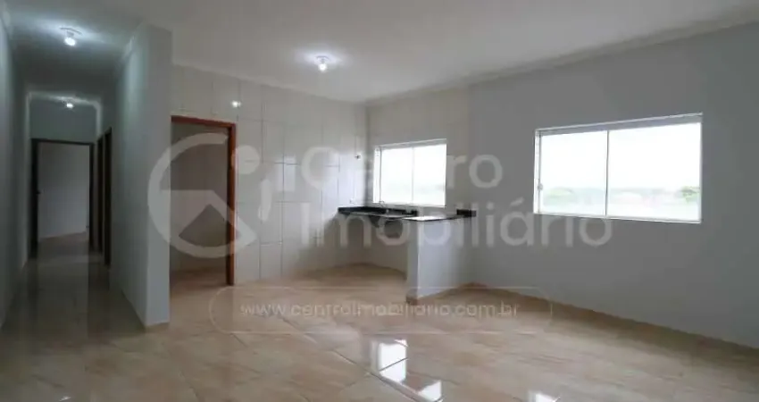 Apartamento à venda com 2 quartos em peruíbe, no bairro centro