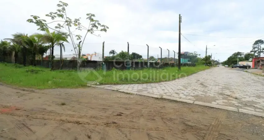 TERRENO à venda em Peruíbe, no bairro Balneario Sao Joao Batista