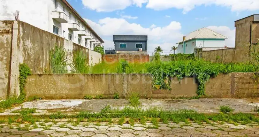 Terreno à venda no Centro, Peruíbe