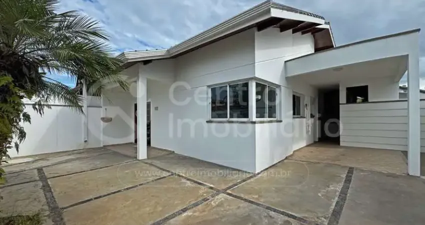 Casa à venda com 3 quartos em peruíbe, no bairro jardim imperador