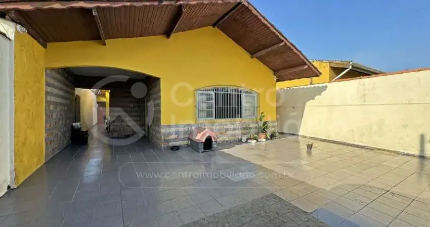 Casa à venda com 2 quartos em peruíbe, no bairro jardim três marias