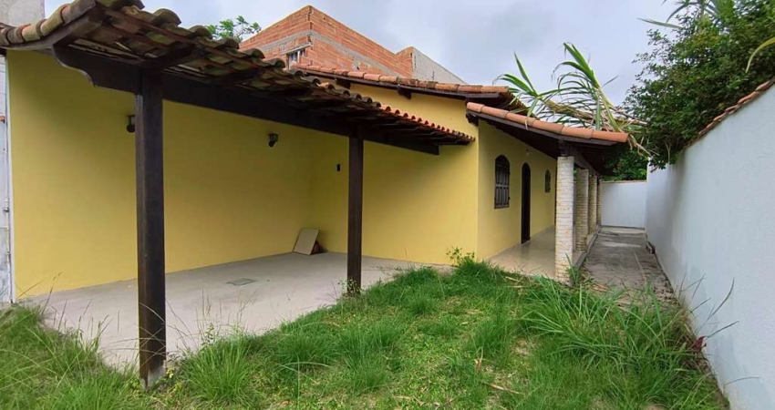 Casa para Venda em Saquarema, Aterrado (Bacaxá), 1 dormitório, 1 banheiro, 2 vagas