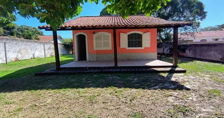 Casa para Venda em Saquarema, Ipitangas, 2 dormitórios, 1 banheiro, 2 vagas