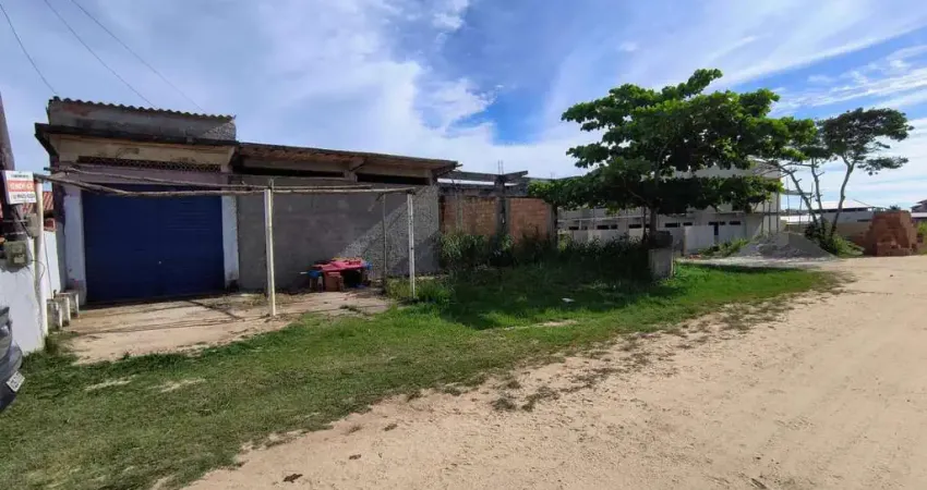 Casa para Venda em Saquarema, Vilatur, 1 dormitório, 1 banheiro, 1 vaga