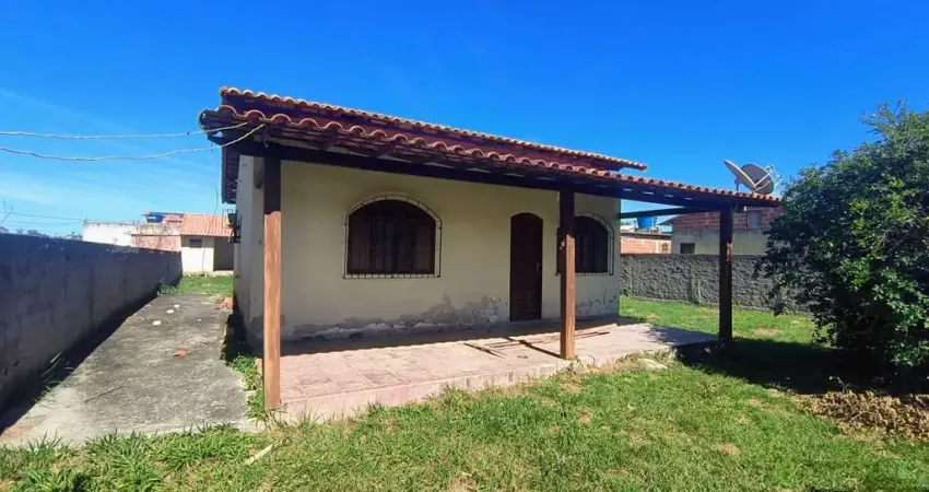 Casa para Venda em Saquarema, Engenho Grande (Bacaxá), 2 dormitórios, 1 suíte, 2 banheiros, 1 vaga
