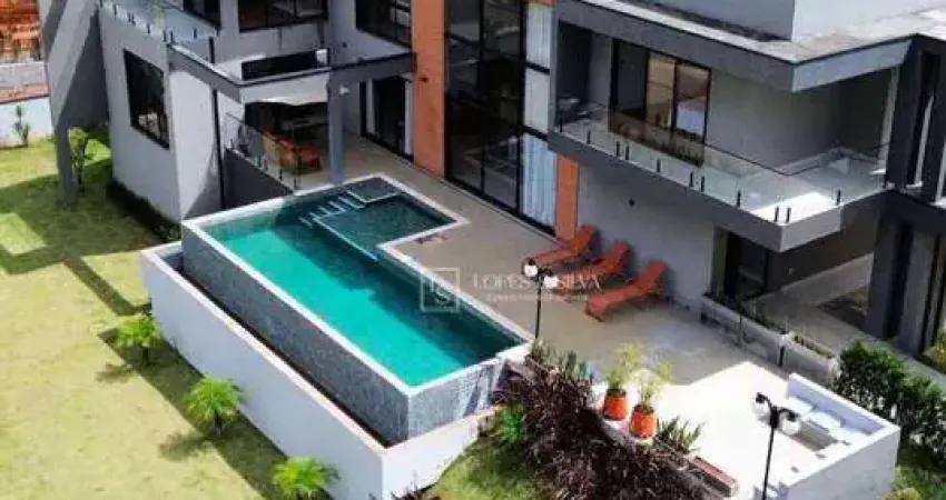 Casa com 5 Dormitórios, sendo 5 Suítes disponível para venda localizada em Condomínio Fechado, Atibaia, SP.