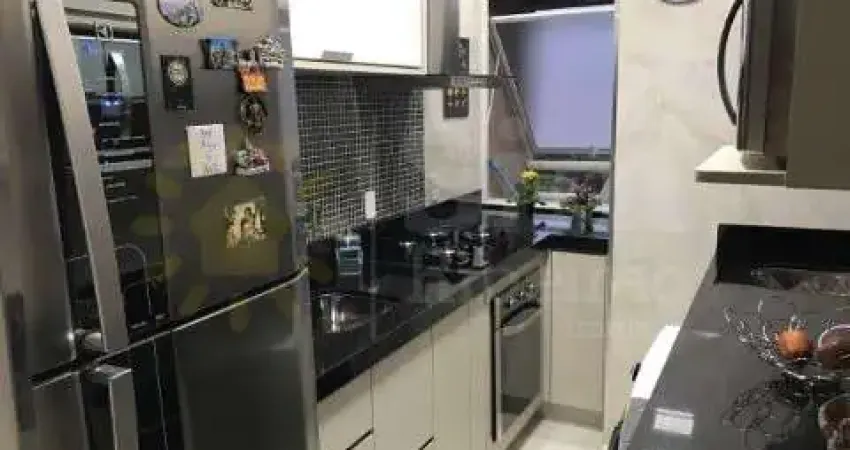 Apartamento a venda no Edifício Monte Sinai. Bairro Jardim Botânico.
