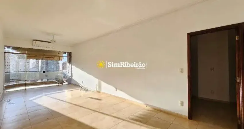 Apartamento a venda no Edifício Salvador Spósito. Bairro Centro.