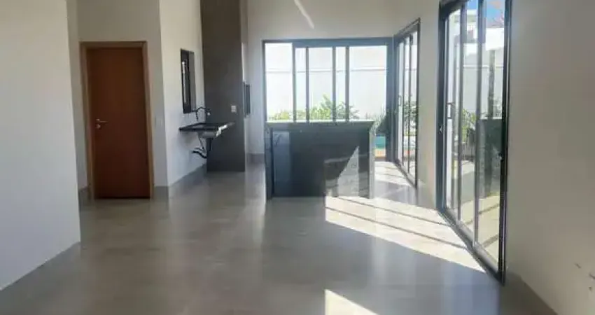 Vendo casa com piscina em Condomínio fechado 3 suítes, Uberlândia