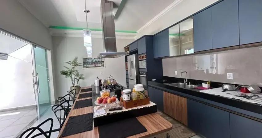 Casa com 3 quartos à venda no Santa Rosa, Uberlândia 