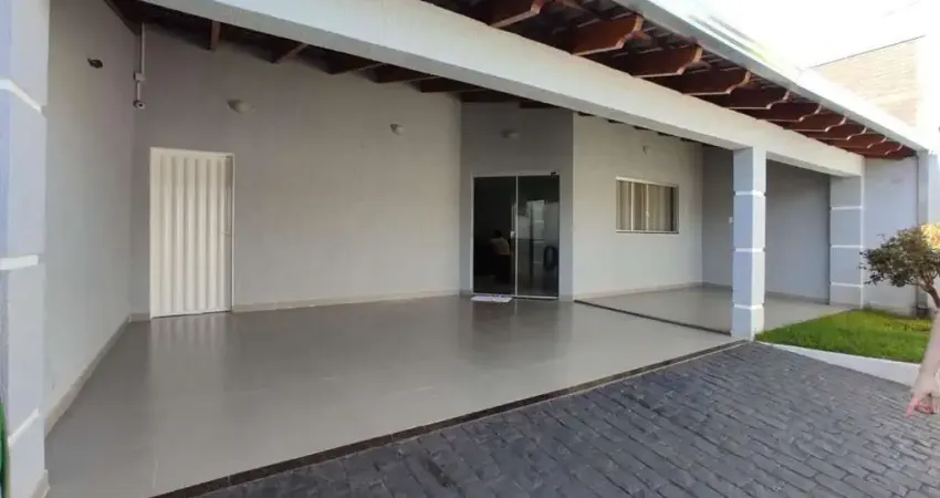 Casa com 3 quartos à venda no Jardim Botânico, Uberlândia