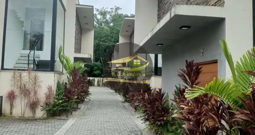 Casa em condomínio fechado com 3 quartos à venda no Boiçucanga, São Sebastião