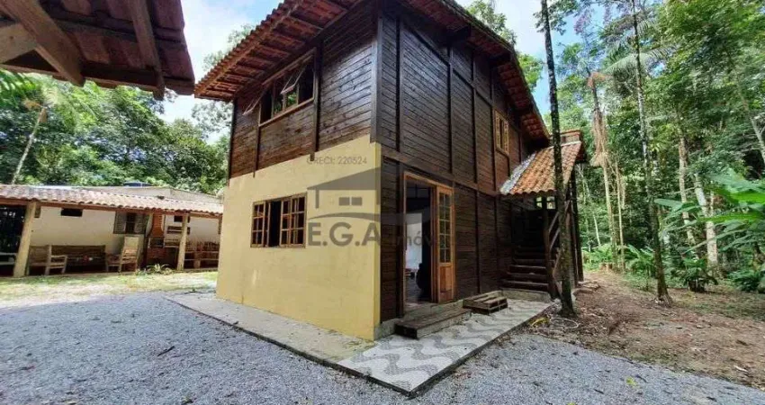 Casa com 5 quartos à venda no Camburi, São Sebastião