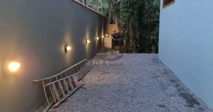 Casa em condomínio fechado com 3 quartos à venda no Camburi, São Sebastião