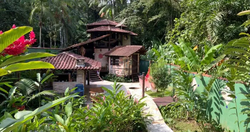Casa com 4 quartos à venda no Camburi, São Sebastião