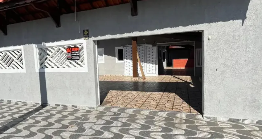 Casa Individual á Venda em Praia Grande!OPORTUNIDADE