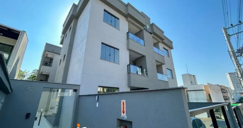 Apartamento com 2 dormitórios à venda, 55 m² por R$ 379.000,00 - Velha - Blumenau/SC