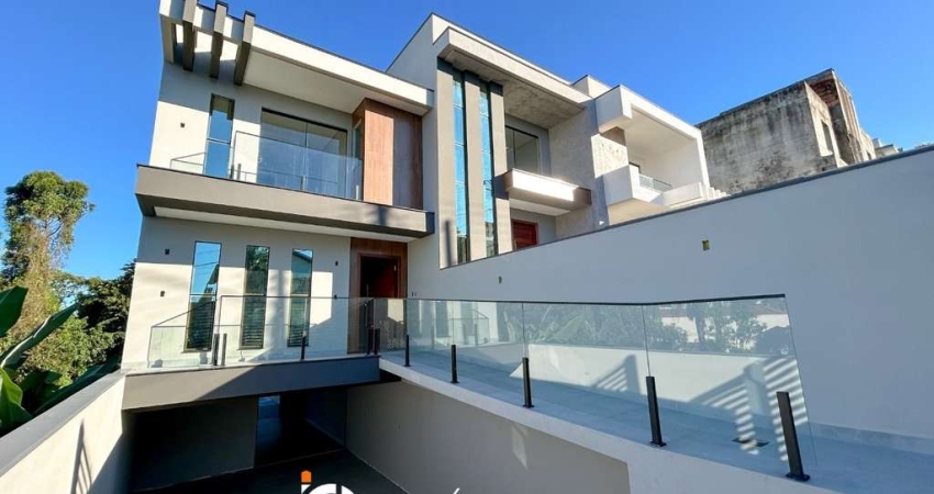 Sobrado com 3 dormitórios à venda, 192 m² por R$ 895.000,00 - Fortaleza - Blumenau/SC