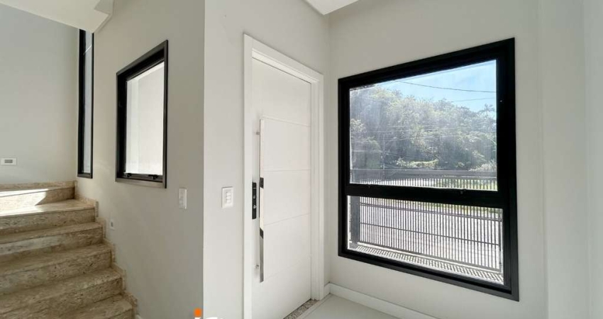 Sobrado com 2 dormitórios à venda, 93 m² por R$ 650.000,00 - Itoupava Seca - Blumenau/SC