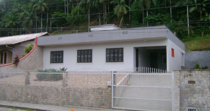 Casa com 4 dormitórios à venda, 148 m² por R$ 540.000 - Itoupava Central - Blumenau/SC