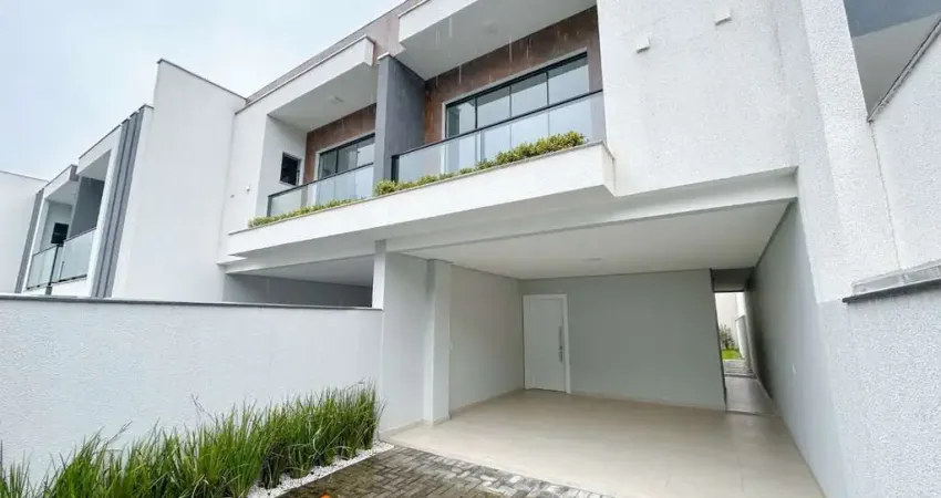Sobrado com 3 dormitórios à venda, 155 m² por R$ 775.000,00 - Ponta Aguda - Blumenau/SC