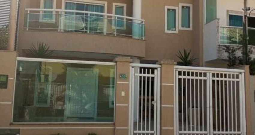 Casa Triplex Sulacap/ Rj  com 4 quartos em Alto Padrão