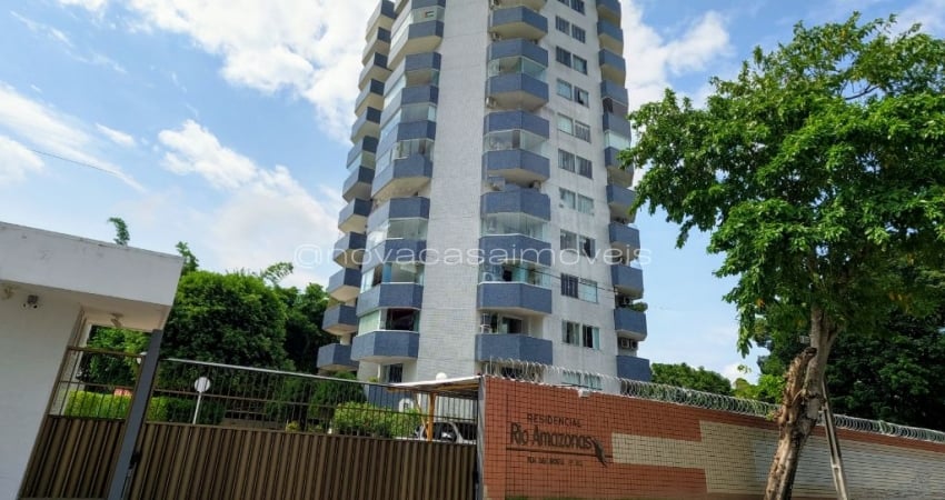 Apartamento com 3 quartos para alugar na Rua das Rosas, 82, Aleixo, Manaus