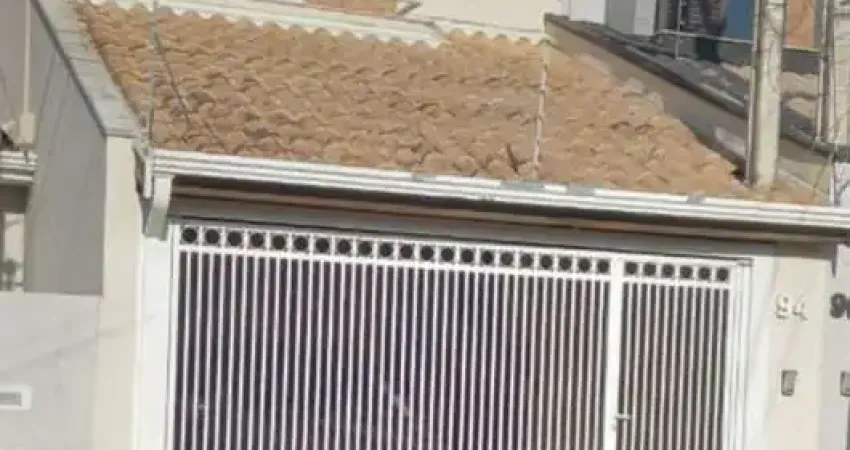Casa à Venda na Vila Lopes, Indaiatuba-SP: 3 quartos, 1 suíte, 2 salas, 2 vagas de garagem, 145m² de área. Confira!